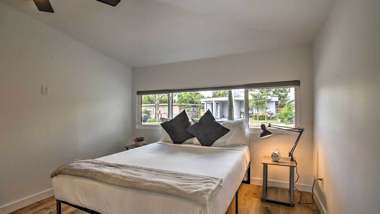 Photo of Bedroom in South Middle River