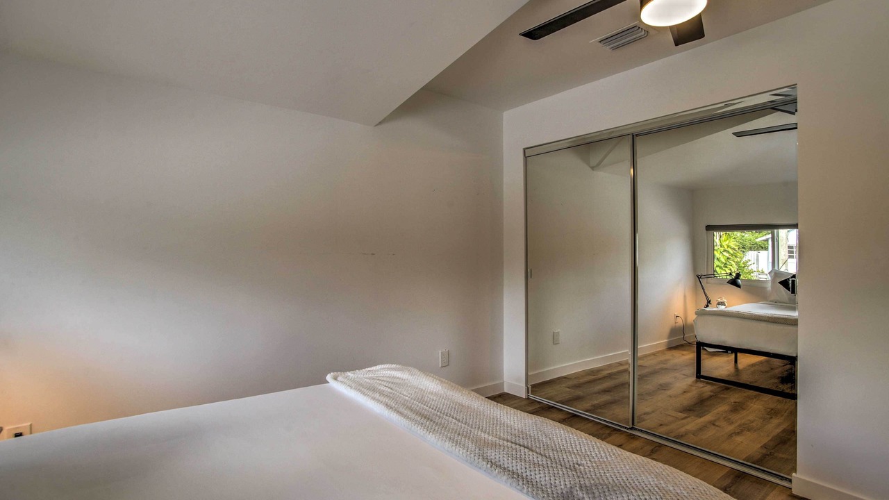 Photo of Bedroom in South Middle River