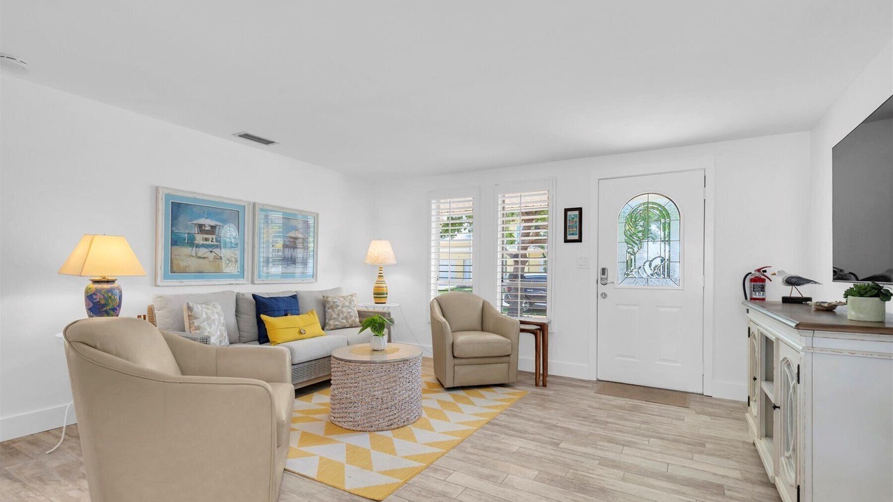 Photo of Livingroom in Anna Maria
