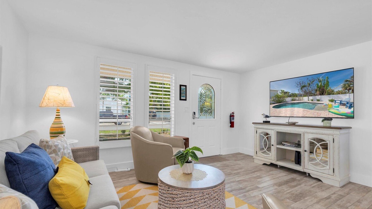 Photo of Livingroom in Anna Maria