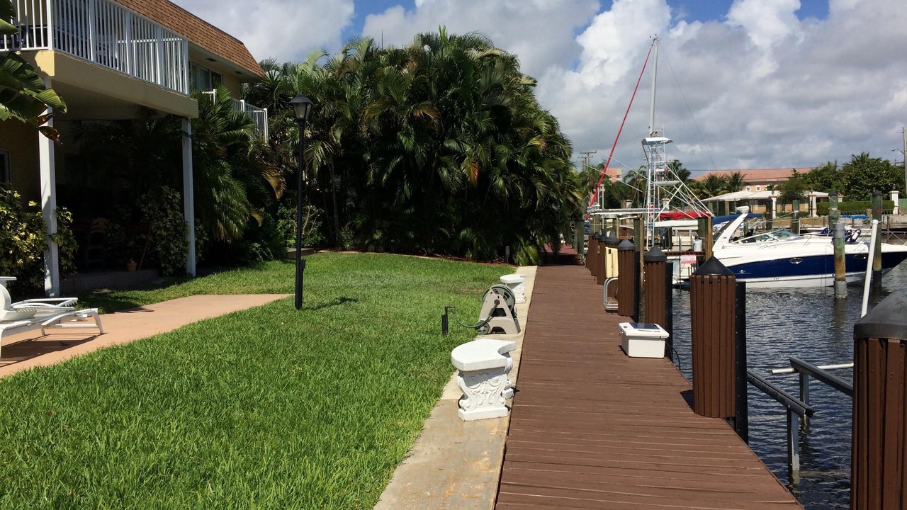 Photo of Patio Balcony in Harbor Village