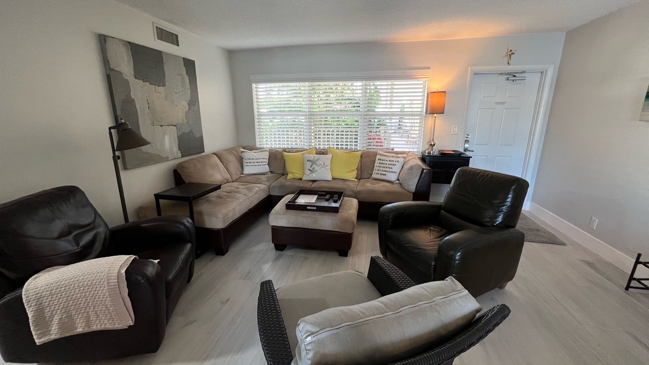 Photo of Bedroom in Harbor Village