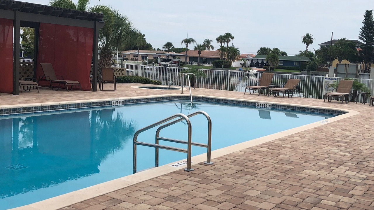 Photo of Outdoor in Island Estate