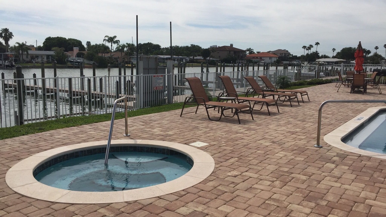 Photo of Outdoor in Island Estate