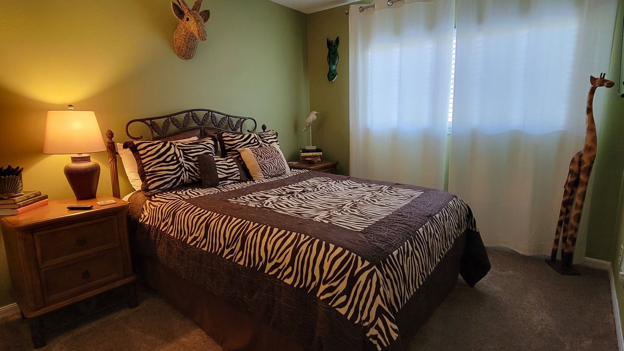 Photo of Bedroom in Watersong