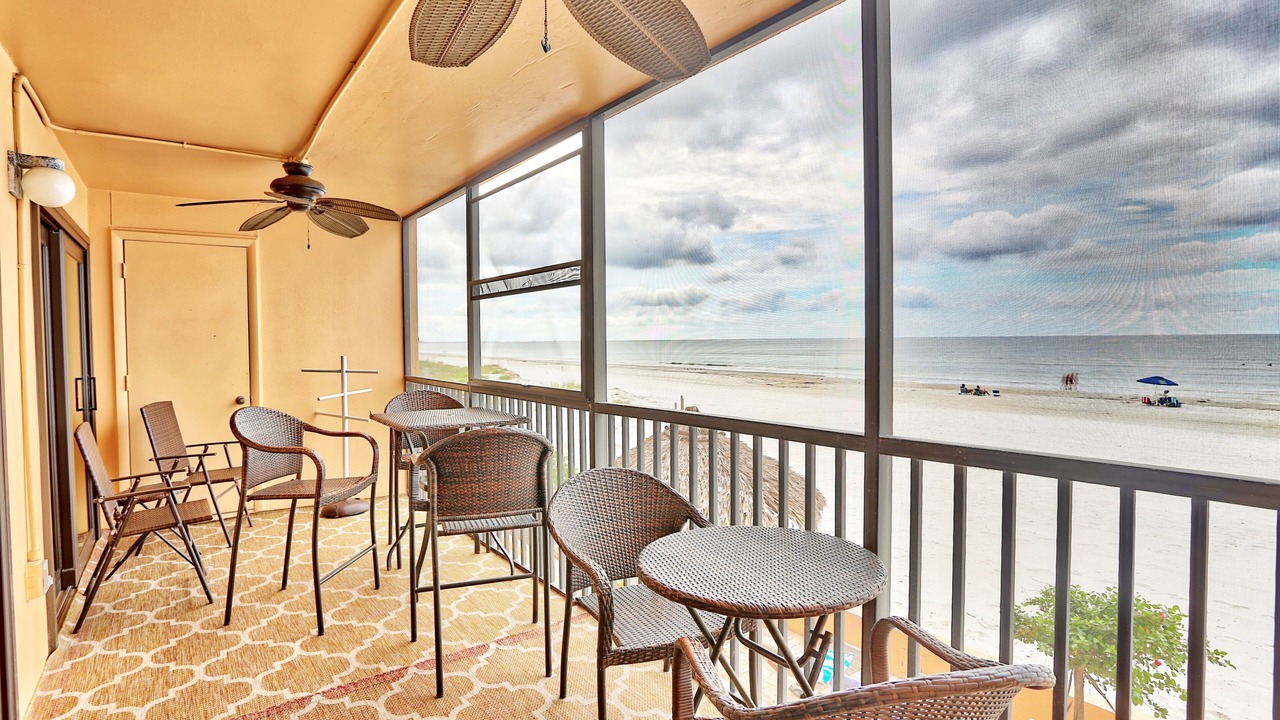 Photo of Patio Balcony in Madeira Beach