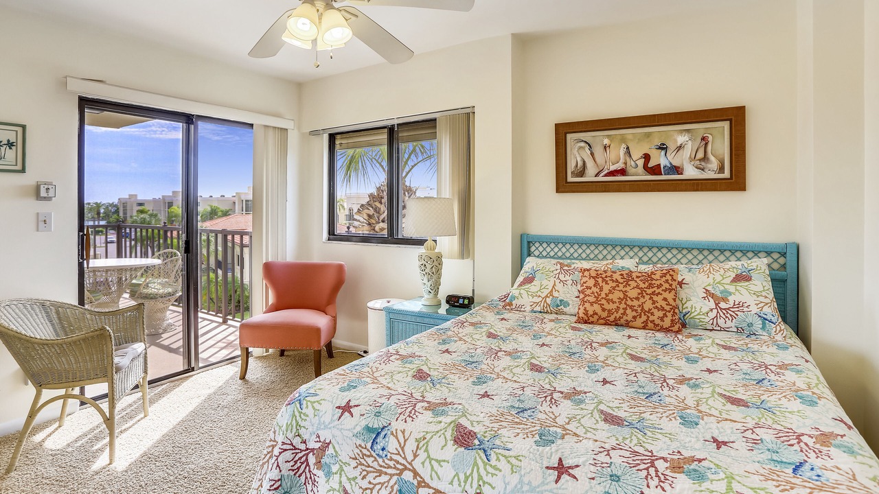 Photo of Bedroom in Sunset Beach