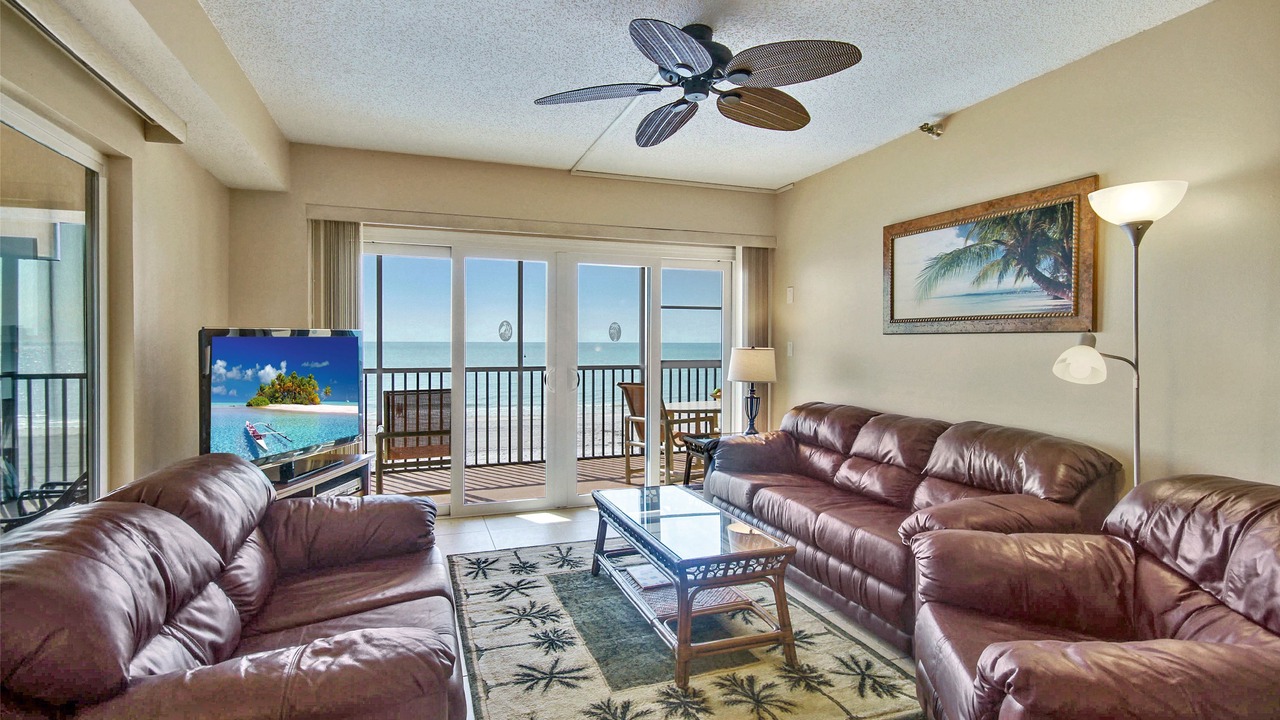 Photo of Livingroom in Madeira Beach