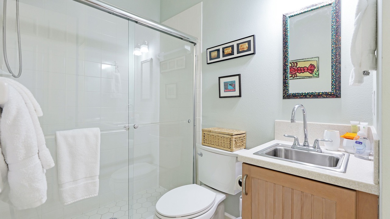 Photo of Bathroom in Holmes Beach