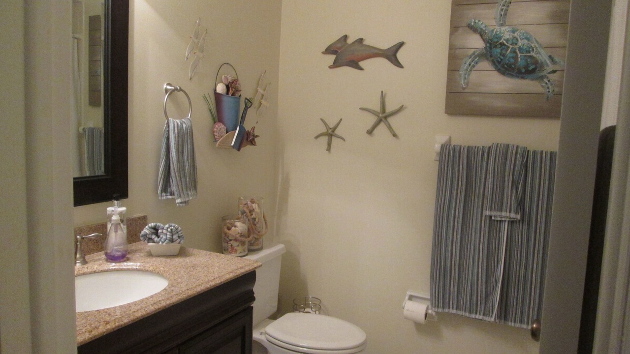 Photo of Bathroom in Lely Golf Estates