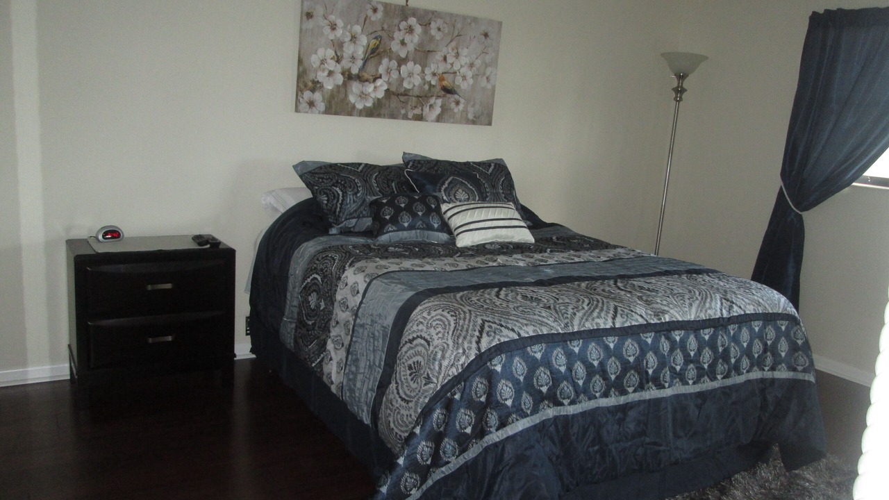 Photo of Bedroom in Lely Golf Estates