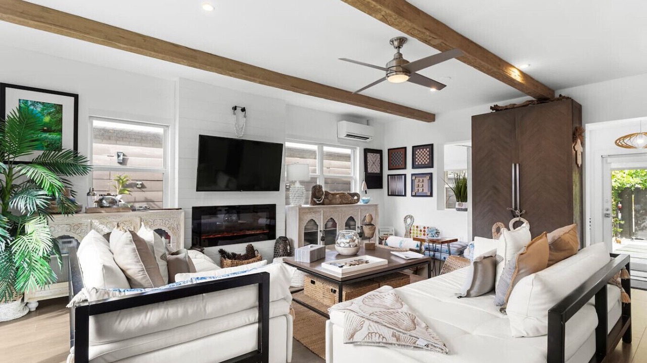 Photo of Livingroom in Dania Beach