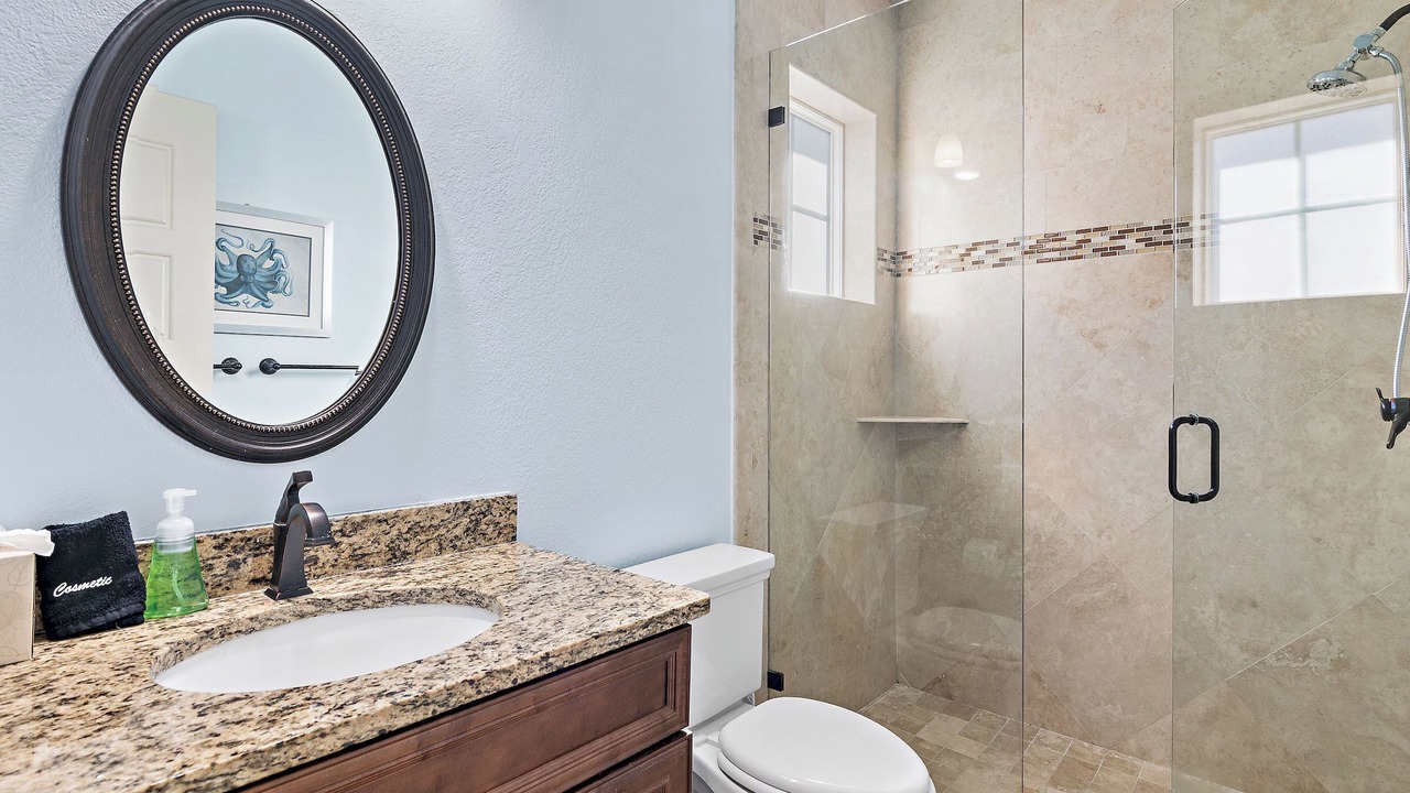 Photo of Bathroom in Villa Lago