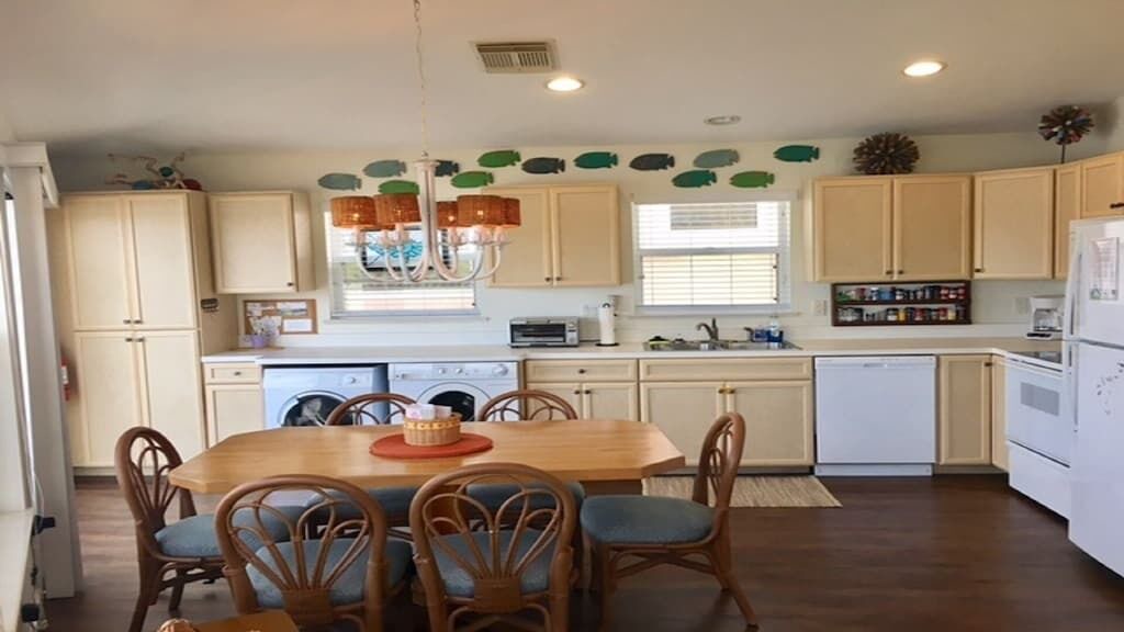 Photo of Bedroom in Nettles Island