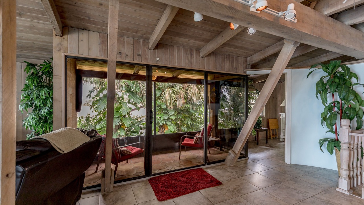 Photo of Patio Balcony in Grant-Valkaria