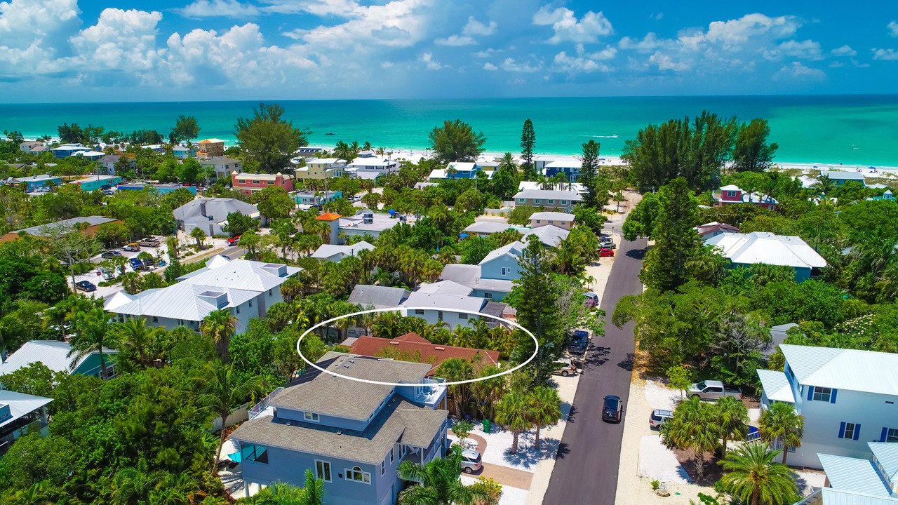 Photo of Others in Anna Maria