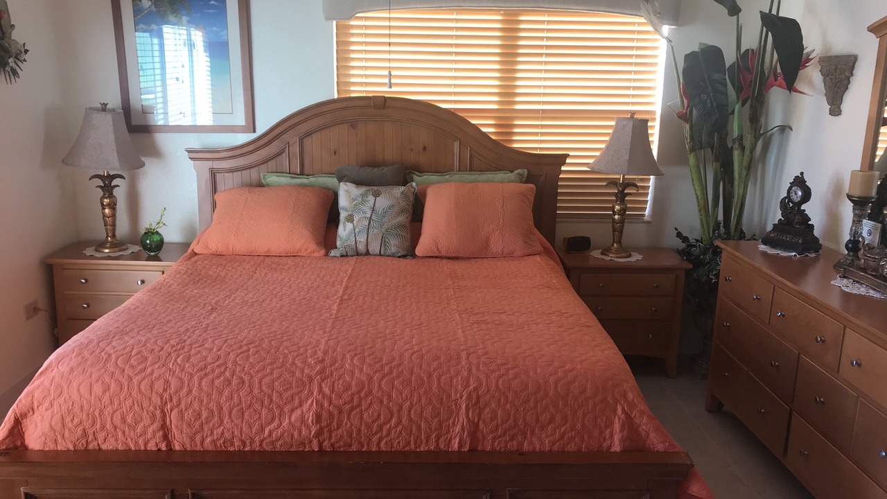 Photo of Bedroom in Marathon