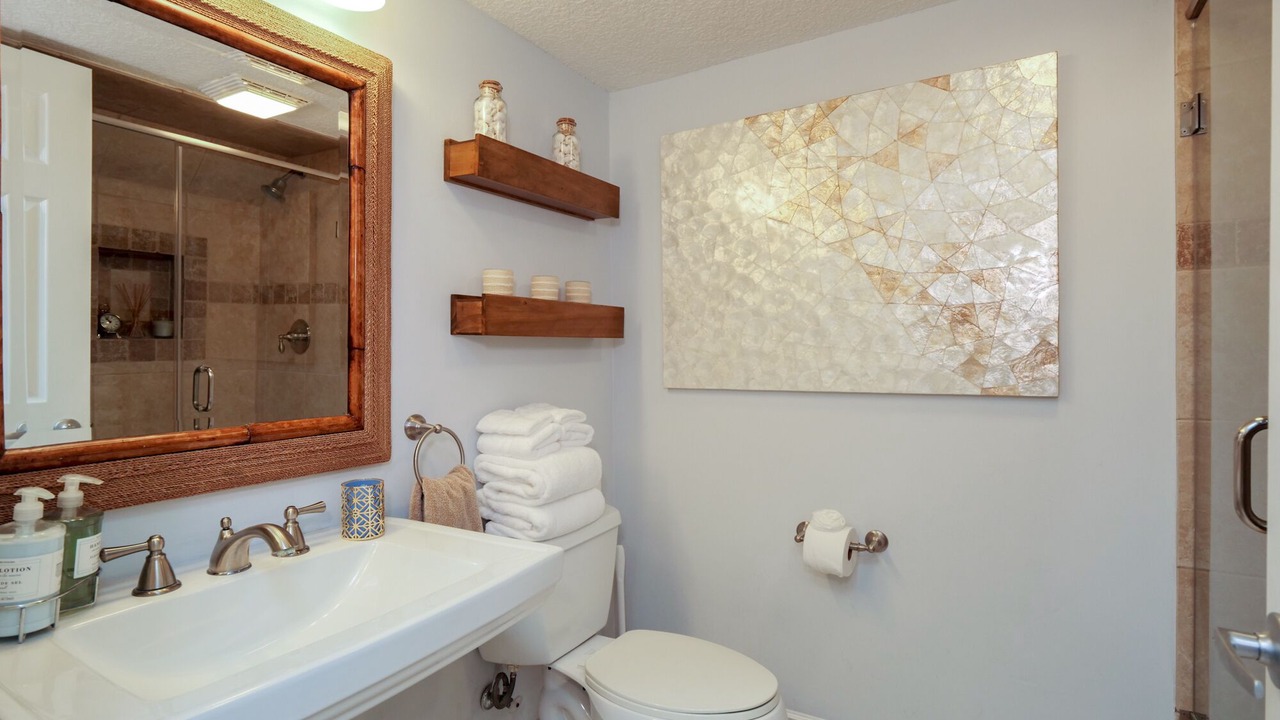 Photo of Bathroom in Sawgrass