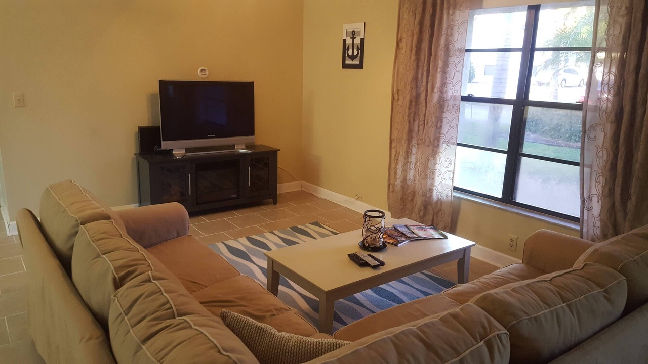 Photo of Livingroom in Rocky Point