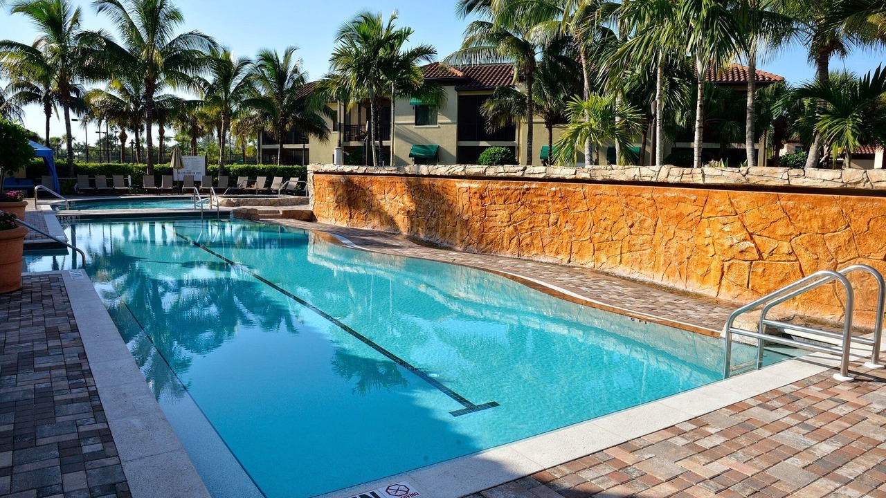 Photo of Outdoor in Naples