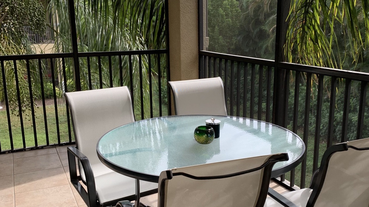 Photo of Outdoor in Naples