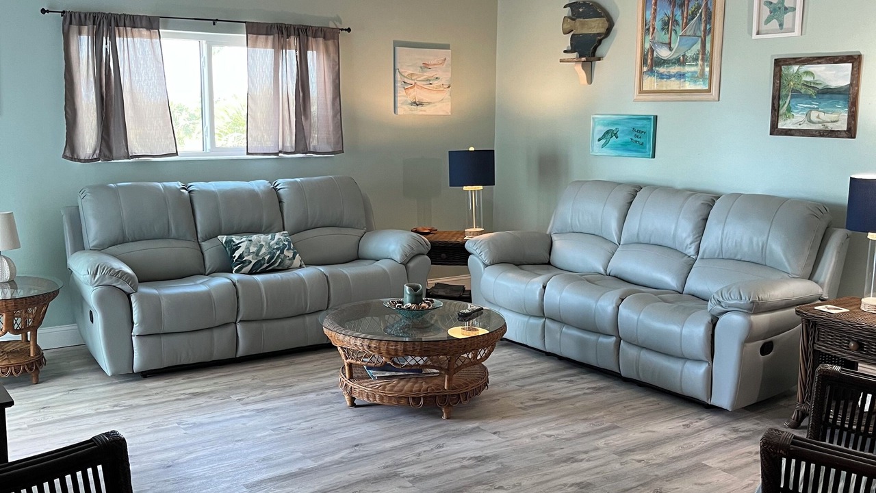 Photo of Livingroom in Redington Shores