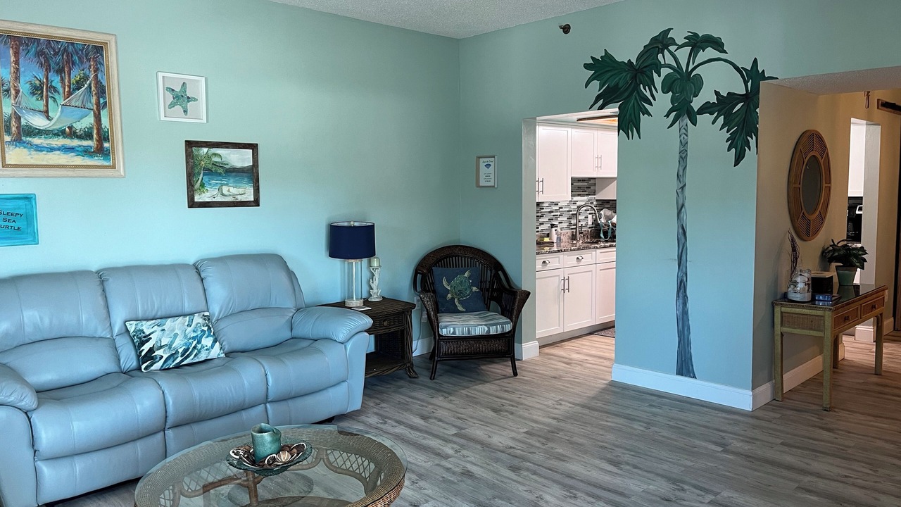 Photo of Livingroom in Redington Shores