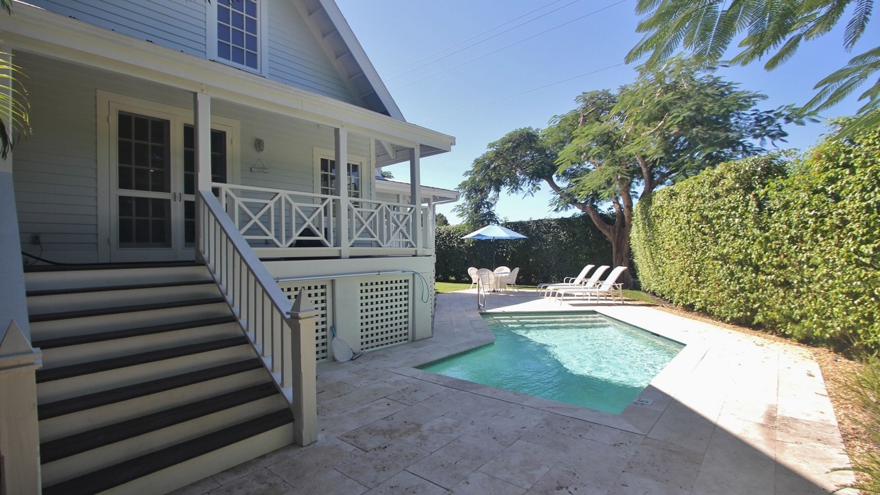 Photo of Outdoor in Old Naples
