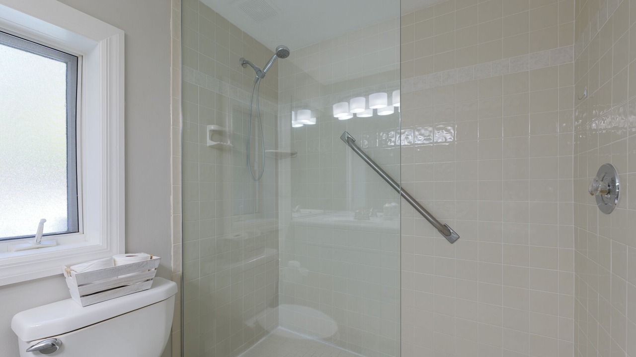 Photo of Bathroom in Ringling Estates