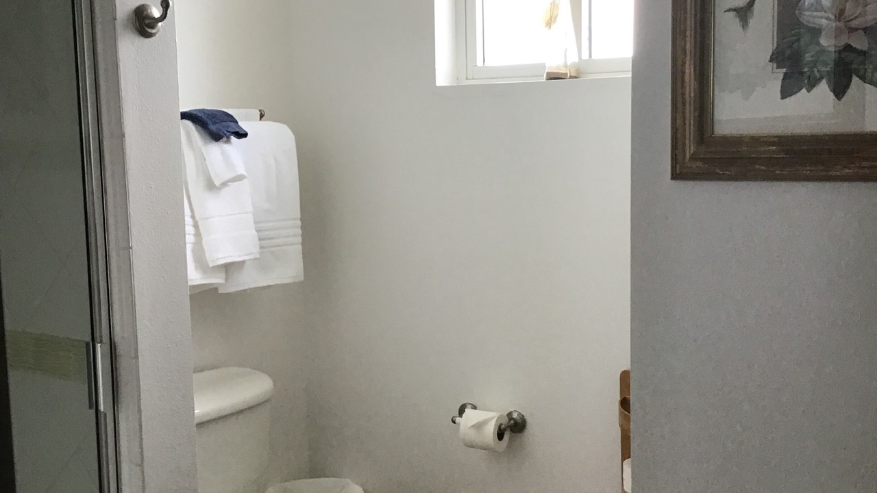 Photo of Bathroom in Baytowne Wharf