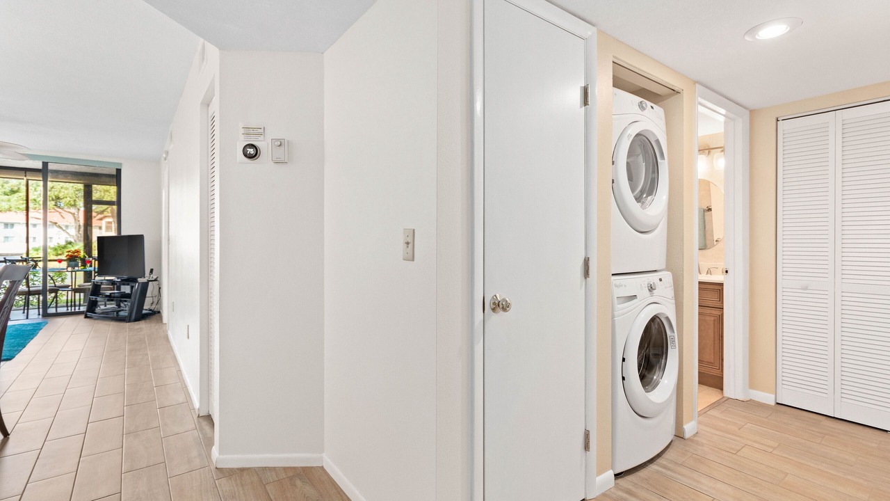 Photo of Bedroom in Trailer Estates