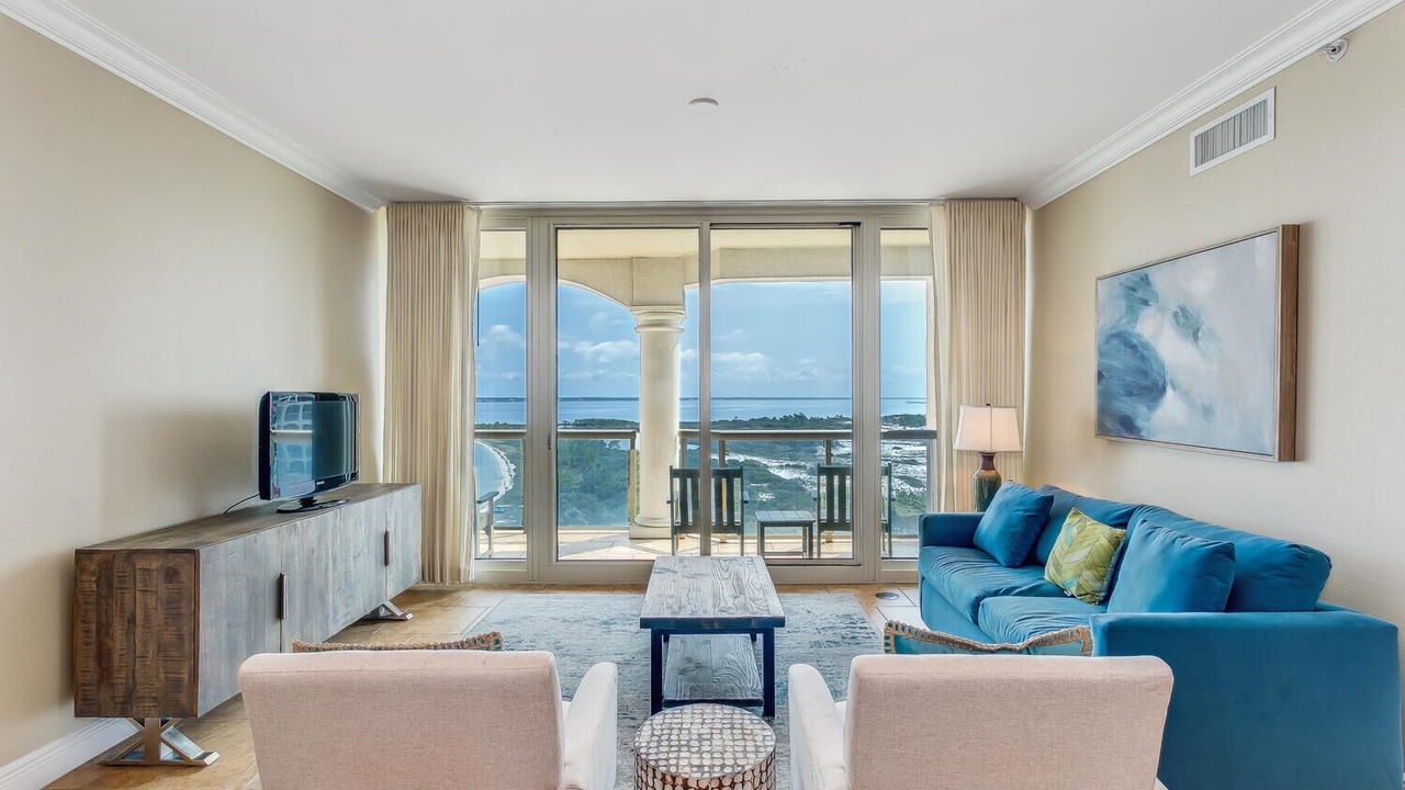 Photo of Bedroom in Pensacola Beach