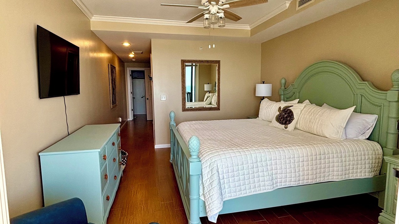 Photo of Bedroom in Jacksonville Beach