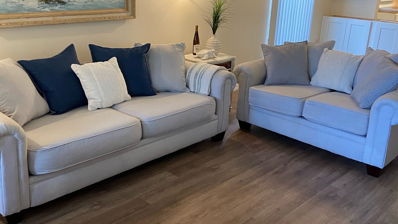 Photo of Livingroom in Gulf Gate Estates