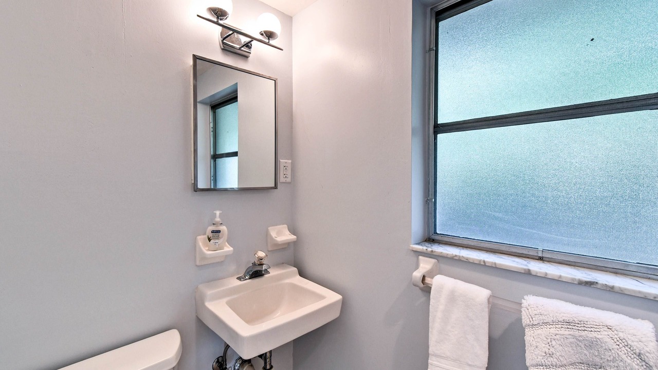 Photo of Bathroom in Laurel