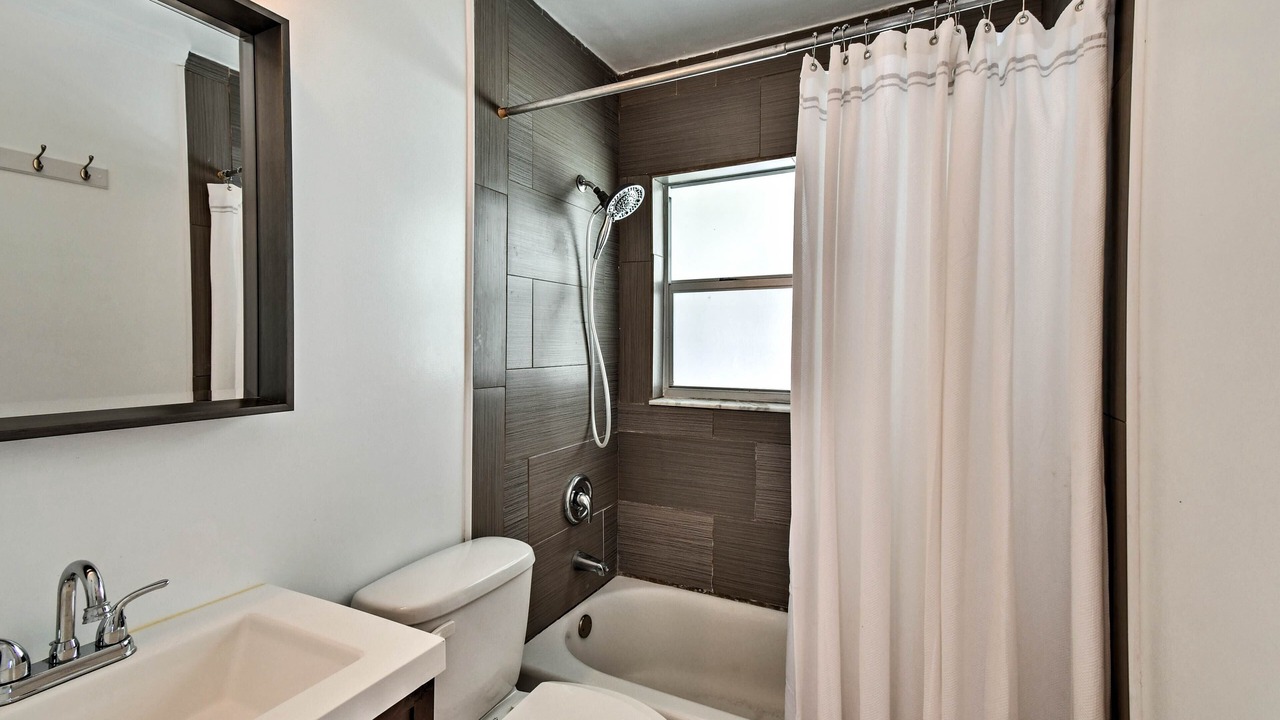 Photo of Bathroom in Laurel