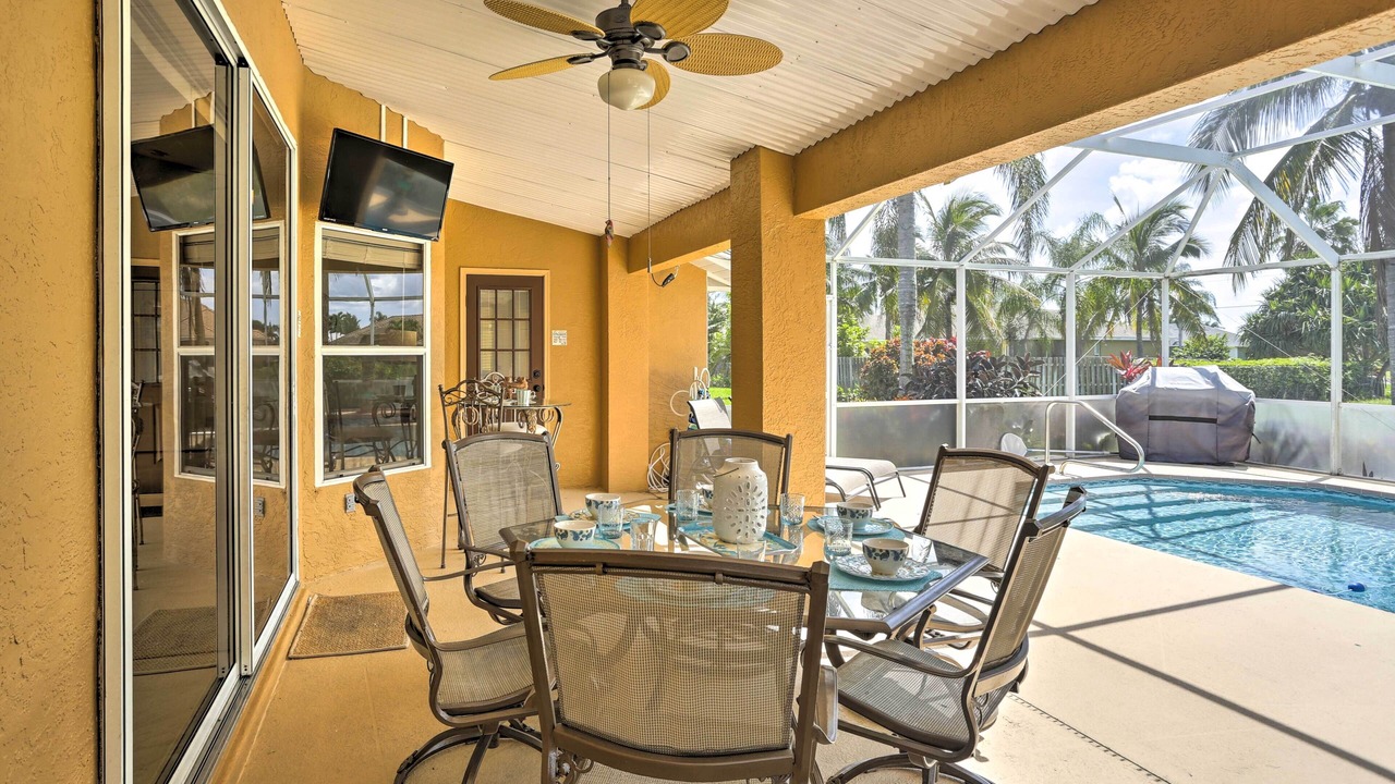Photo of Outdoor in Pelican