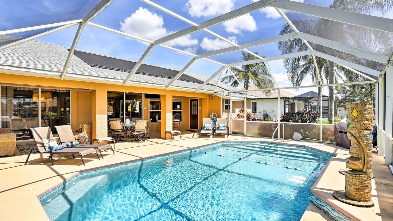 Photo of Outdoor in Pelican