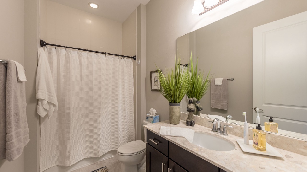Photo of Bathroom in Naples