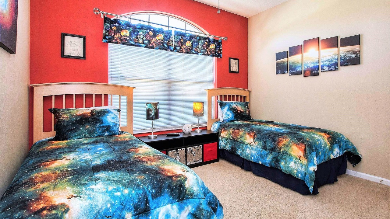 Photo of Bedroom in Windsor Palms