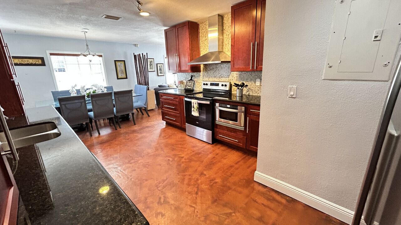 Photo of Kitchen in Olympia Heights