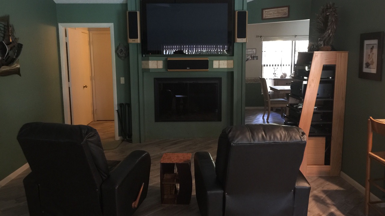 Photo of Bedroom in Jan Phyl Village