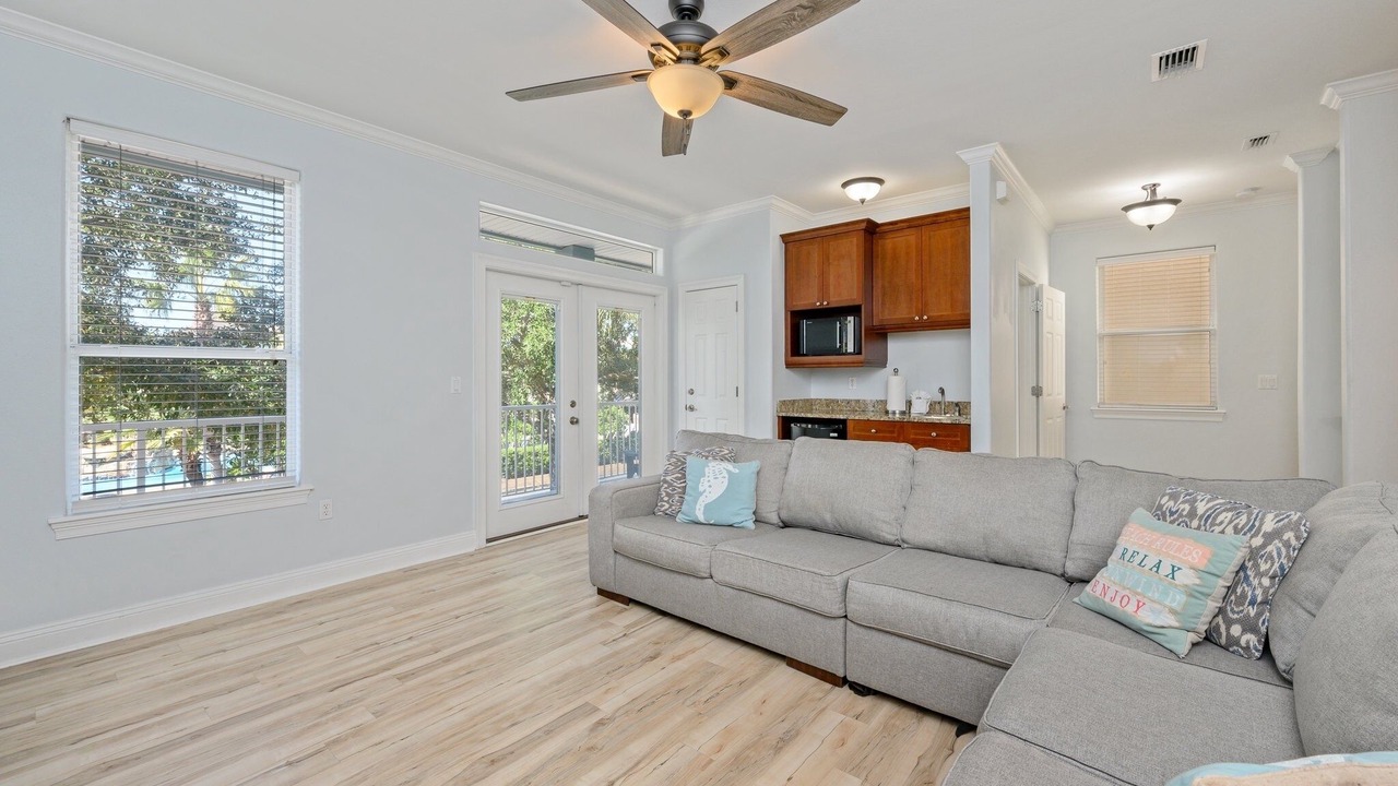 Photo of Livingroom in Villages of Crystal Beach
