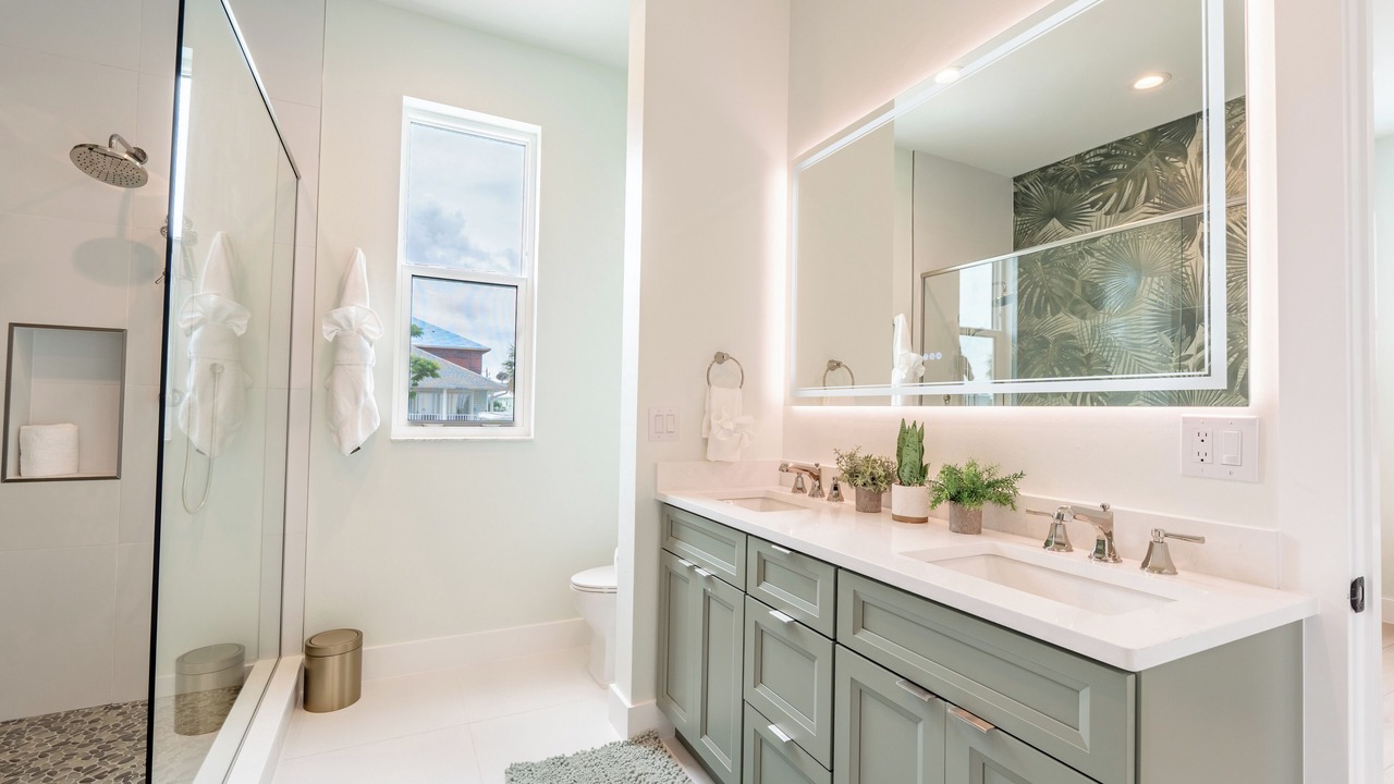 Photo of Bathroom in Fort Myers Beach