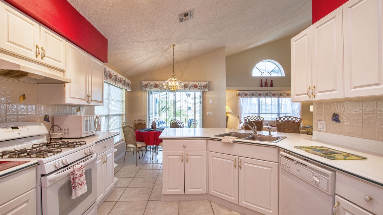 Photo of Kitchen in West Kissimmee