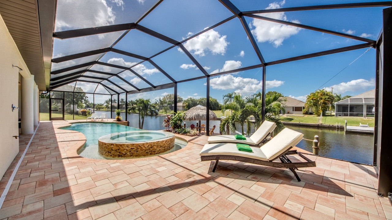 Photo of Outdoor in Pelican