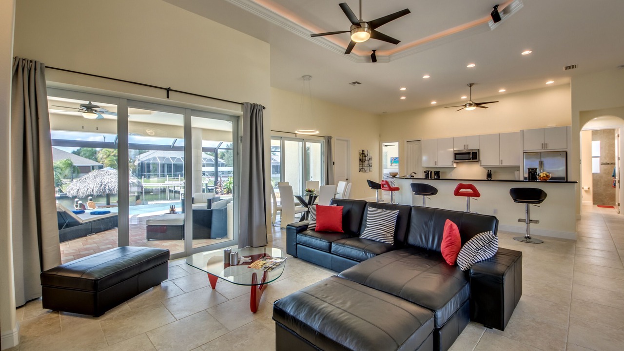 Photo of Livingroom in Pelican