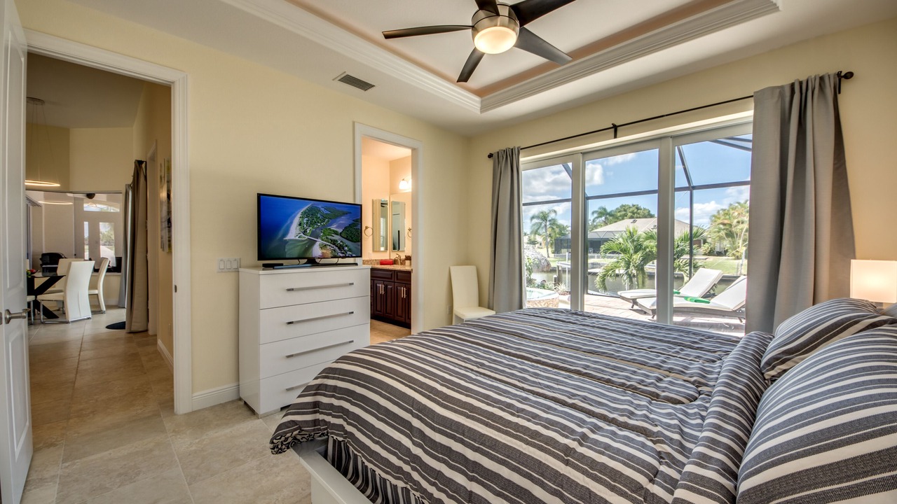 Photo of Bedroom in Pelican