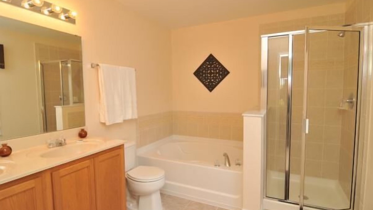 Photo of Bathroom in Legacy Park