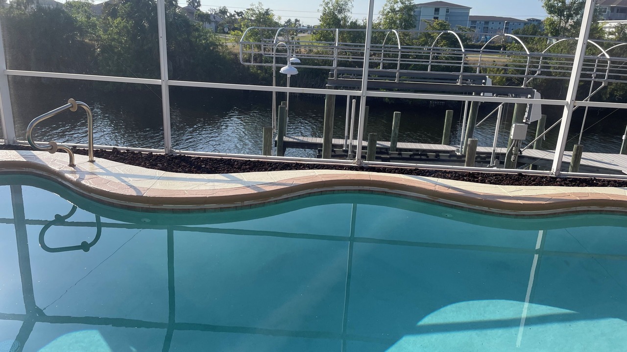 Photo of Outdoor in Pelican